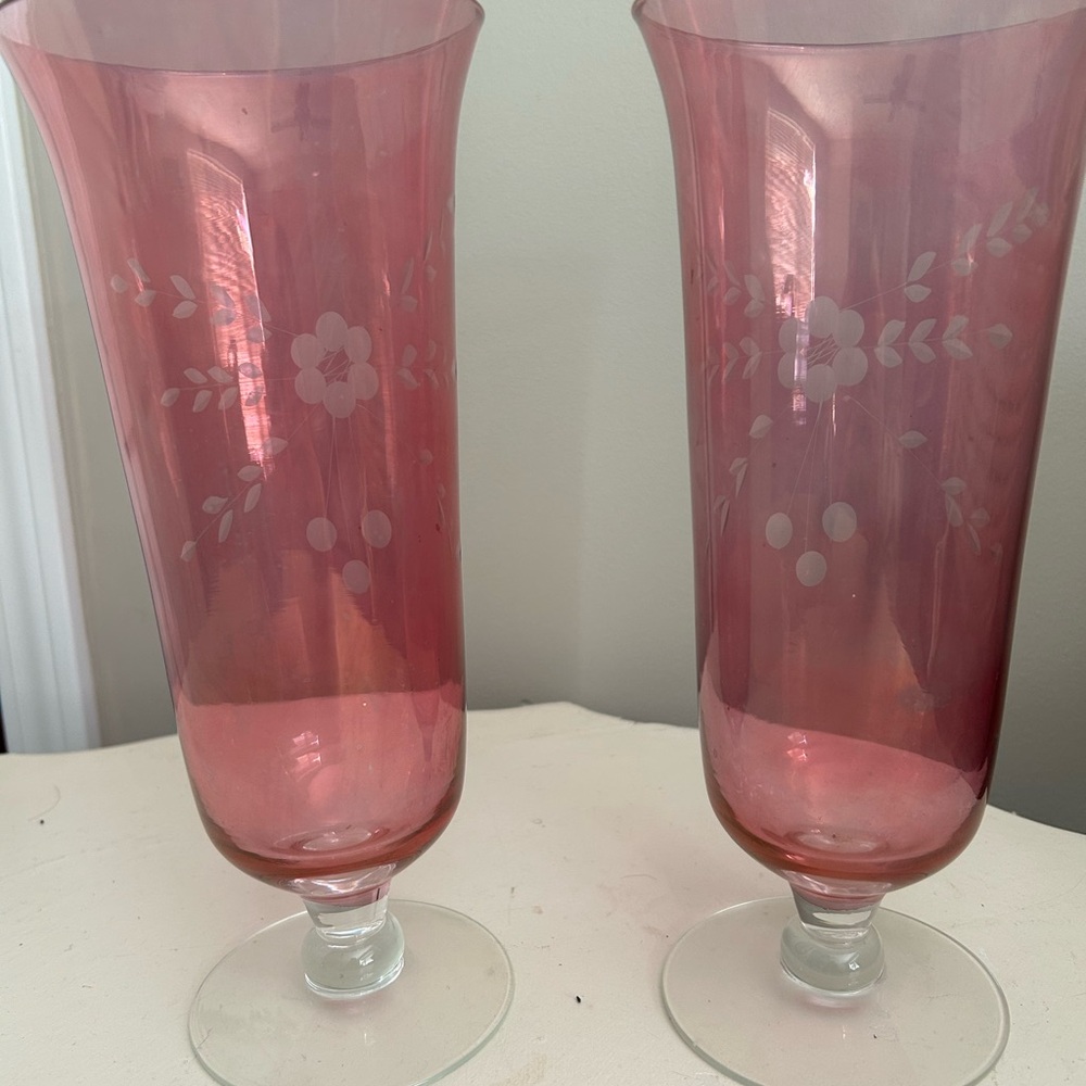 Elegant Pink Floral Etched Glass Vases - Picture 2 of 2